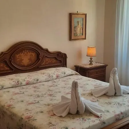 Dora 3* Levanto