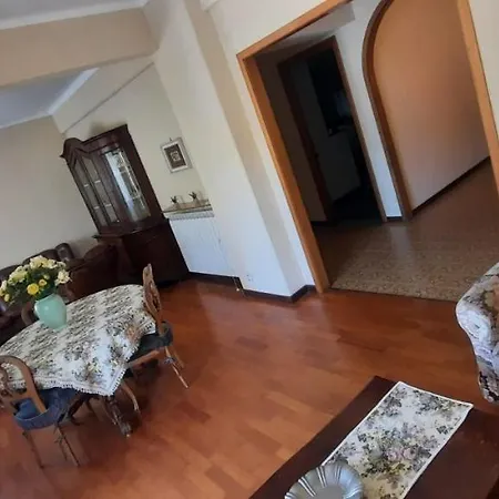Hotel Dora 3*