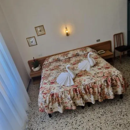 Dora Hotel Levanto