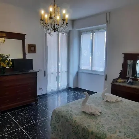 Hotel Dora
