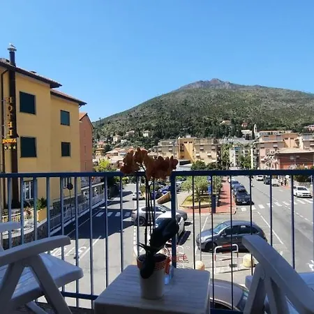 Hotell Dora Levanto